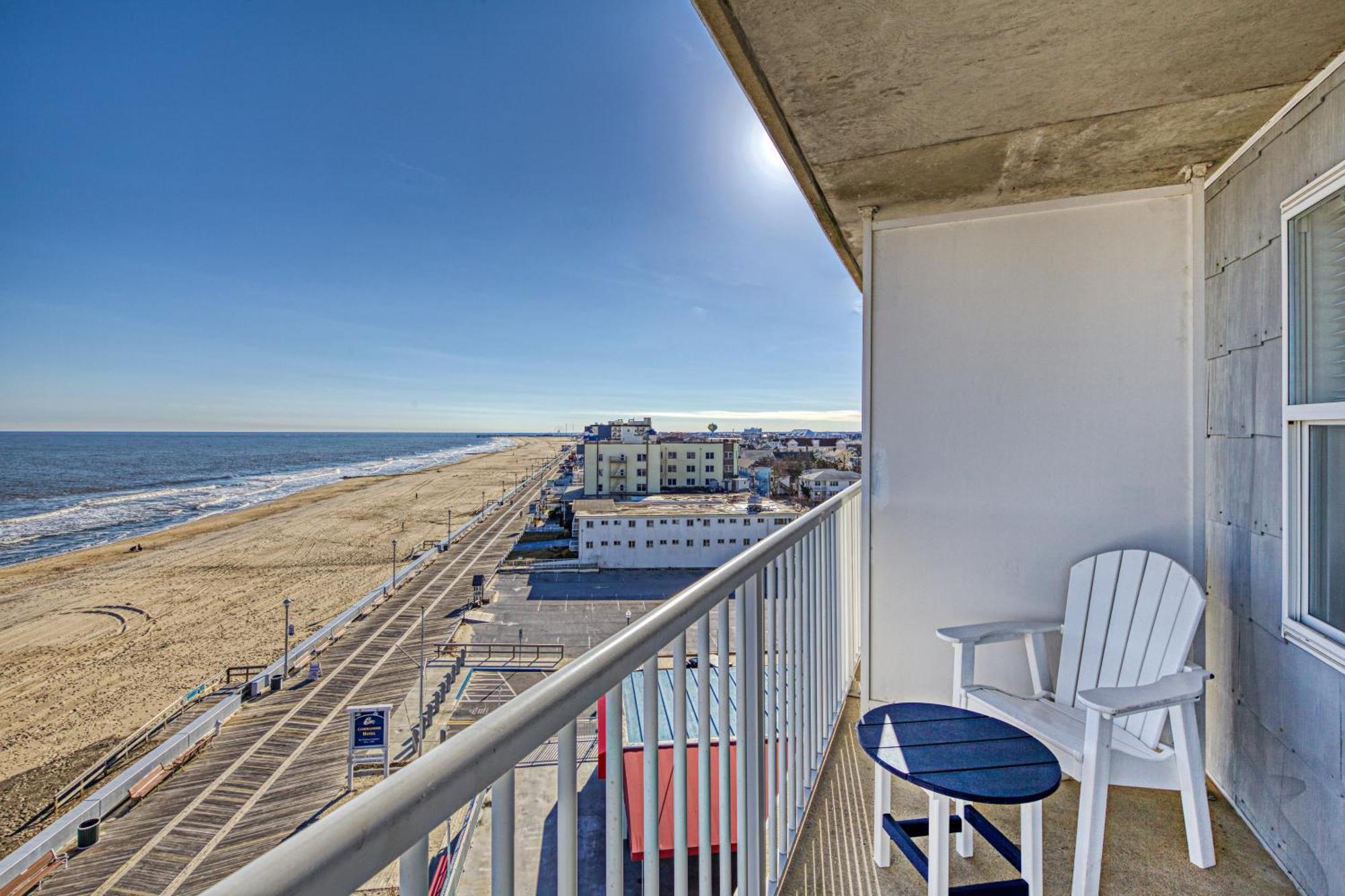 Ocean Front Suite Two Queen Beds Balcony