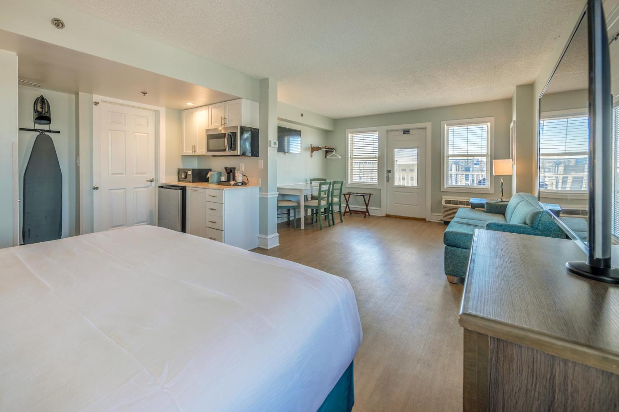 Deluxe Suite Sea View