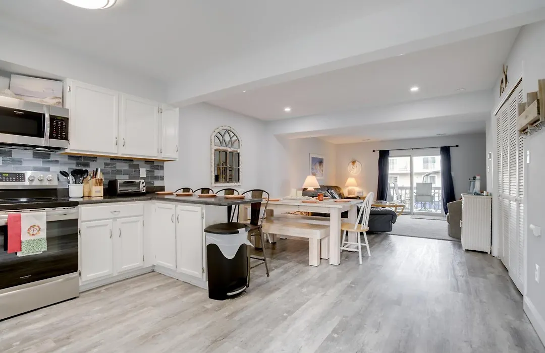 Harbor-View Balcony, Walk To Beach: Ocean City Gem-1