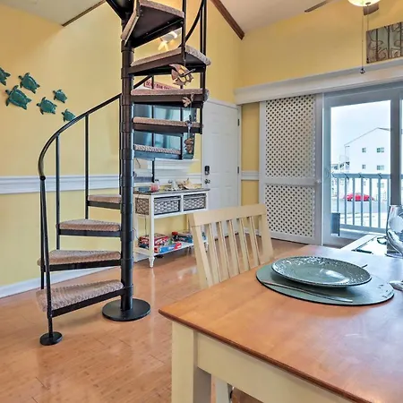 Ocean City Beach Condo W/ Private Balconies!-3