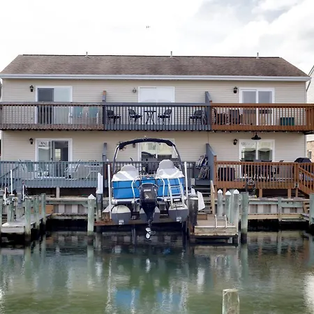 Harbor-View Balcony, Walk To Beach: Ocean City Gem-3