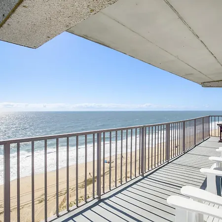 Heated Pool And Views Beachfront Ocean City Gem-3